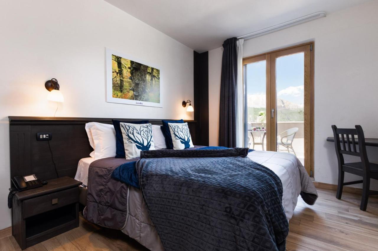 Hotel Iris Pescasseroli Kültér fotó