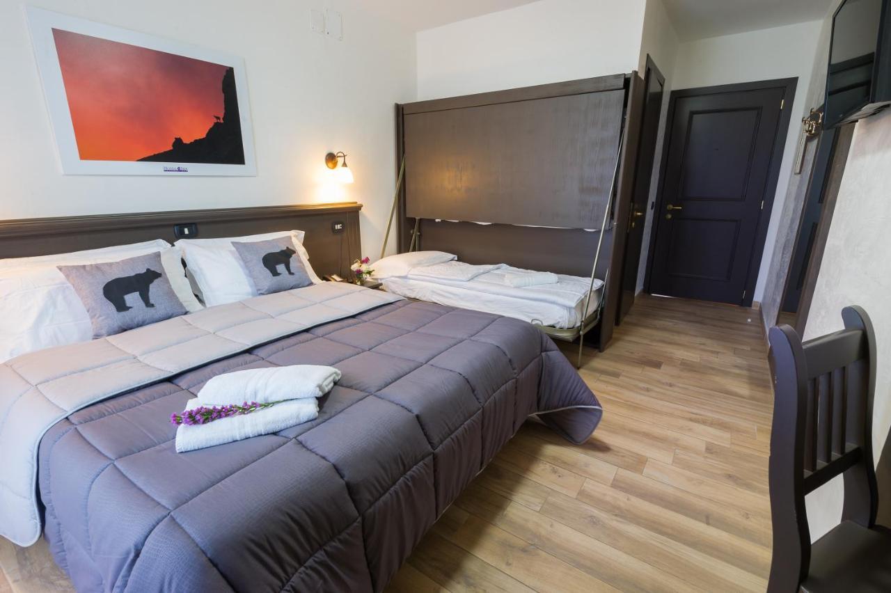 Hotel Iris Pescasseroli Kültér fotó