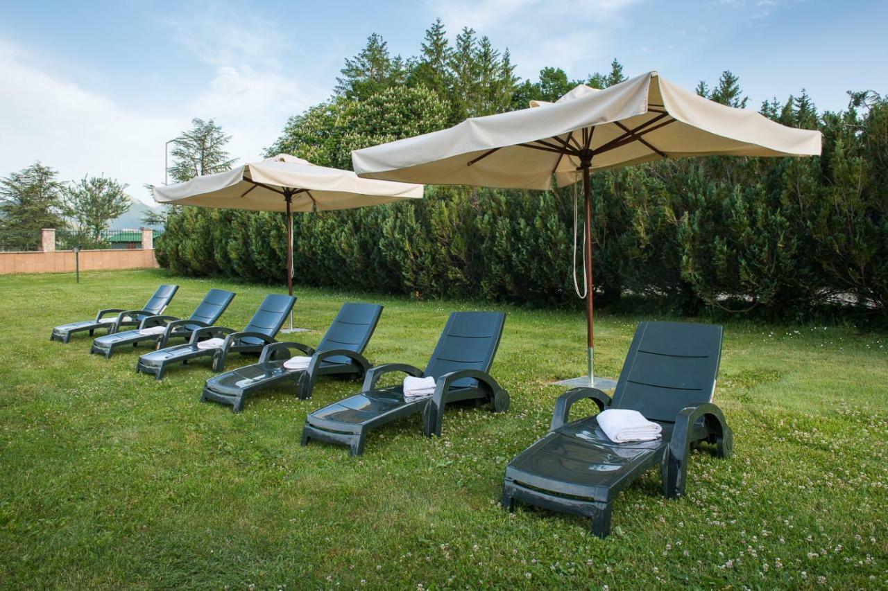 Hotel Iris Pescasseroli Kültér fotó